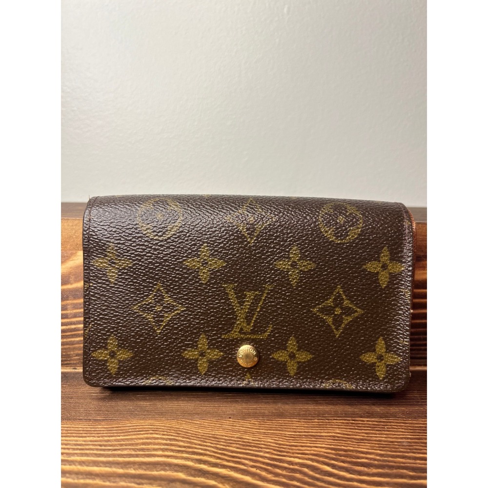 Louis‎ Vuitton Monogram Canvas Compact Bifold Wallet Brown Made in France